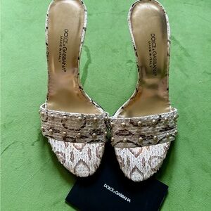 Dolce & Gabbana Women's Cream Heels